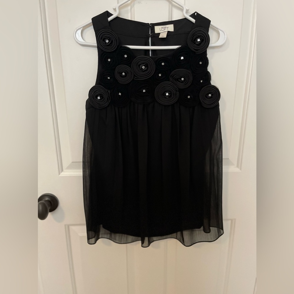Ann Taylor Loft black super cute top